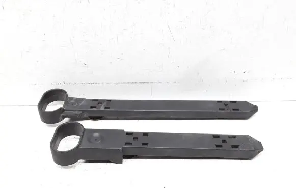 Volvo S60 Headlight/headlamp mounting bracket 31294522 31294521