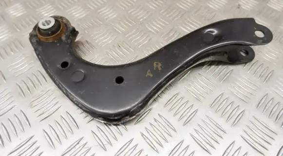 Lexus ES 250 - 300 - 330 Rear upper control arm/wishbone 4877033030