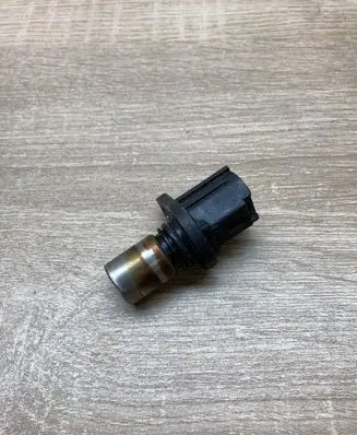 Toyota Avensis Verso Camshaft position sensor 9091905024 0296000590