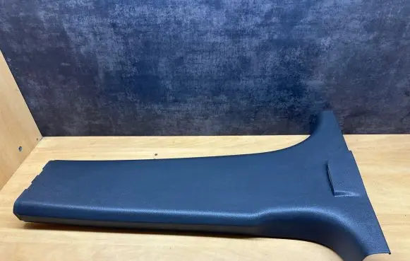 Volkswagen Touran I (B) pillar trim (bottom) 1T0867297