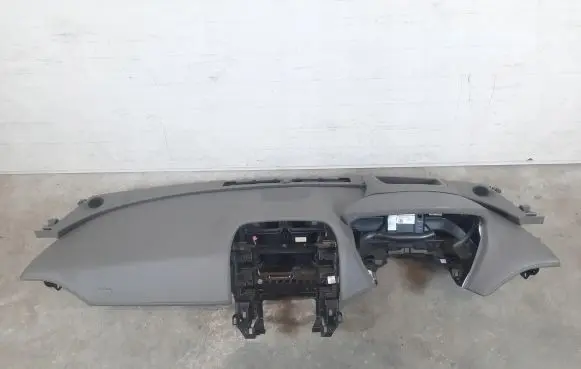 Jaguar F-Pace Dashboard