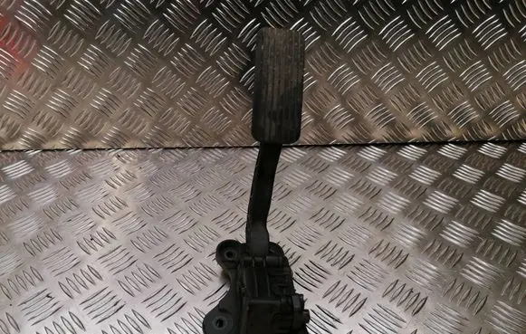 KIA Ceed Accelerator throttle pedal 32700XXXXX