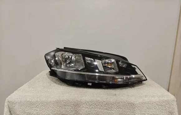 Volkswagen Golf VII Headlight/headlamp 5G1941006D