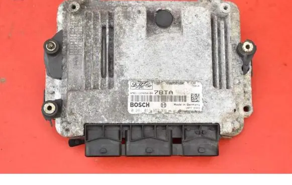 Mazda 3 I Engine control unit/module ECU 4M61-12A650-BA