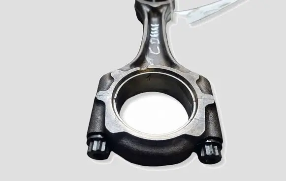 Toyota Avensis T250 Connecting rod/conrod