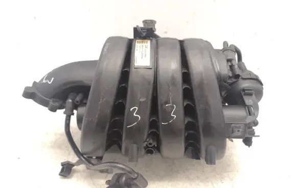 Opel Vectra C Intake manifold 55563686 1024770S01