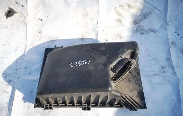 Volvo S60 Air filter box 