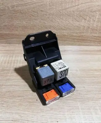 Audi A6 S6 C6 4F Fuse box set 4F1937503