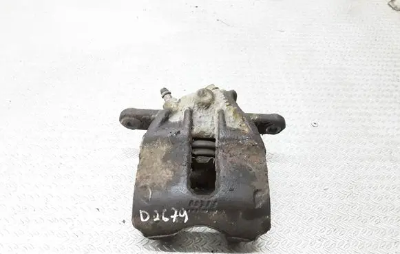 Nissan Note (E11) Front brake caliper
