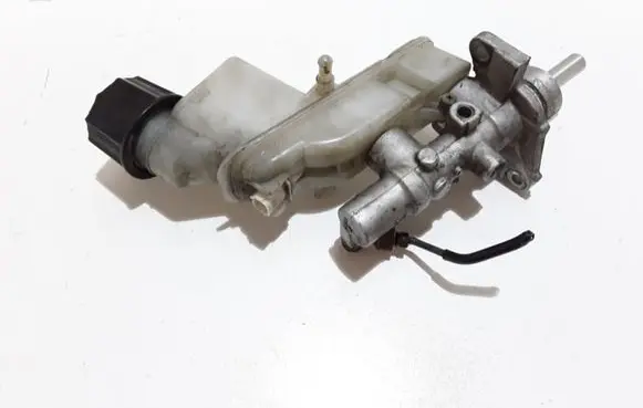 Mazda 6 Master brake cylinder