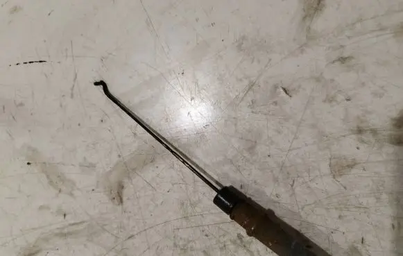 Oil level dip stick