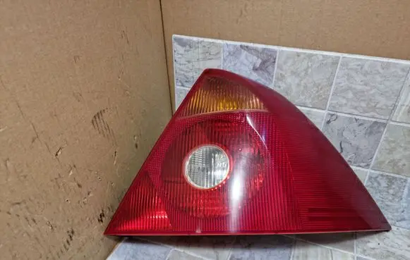 Rear/tail lights