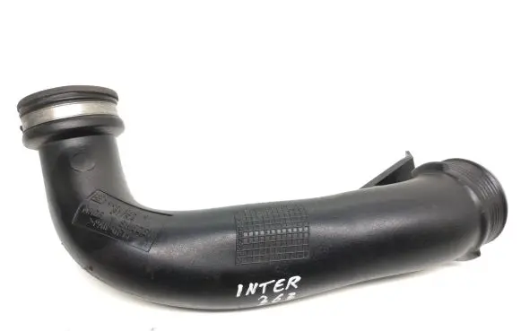 Volvo XC70 Intercooler hose/pipe 6896526 BT7RA