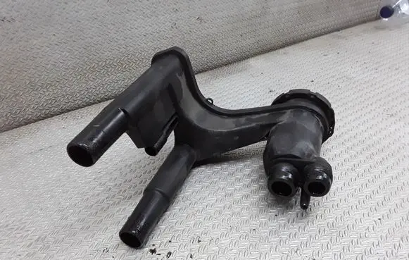Breather/breather pipe/hose