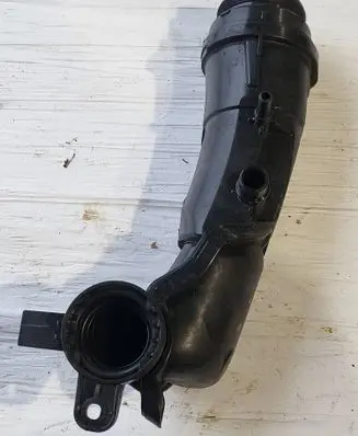 Intercooler hose/pipe