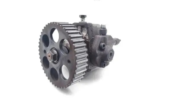 Opel Astra J Fuel injection high pressure pump 55586501 2940000505