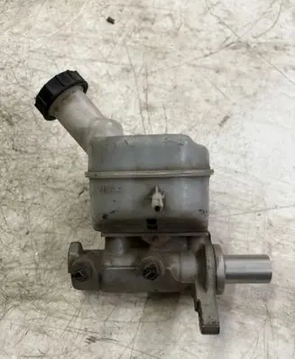 Ford Transit Master brake cylinder