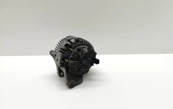 BMW 5 E60 E61 Generator/alternator 7797521 7797521AI01 2543304A