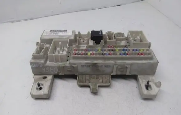 Ford Focus Fuse module 4M5T14A073BH
