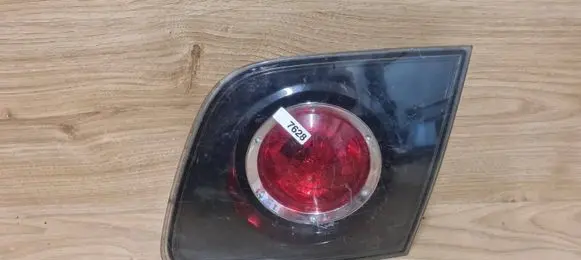 Mazda 3 I Tailgate rear/tail lights P2775