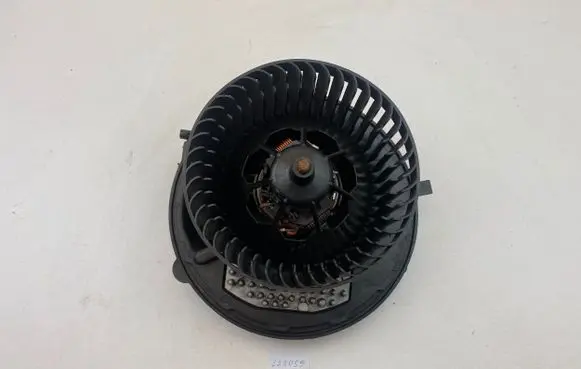 Audi Q2 - Heater fan/blower 5Q1819021F 18602ML 05000101