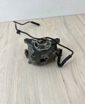 Opel Astra K Vacuum pump 55495381 H4B11933210006