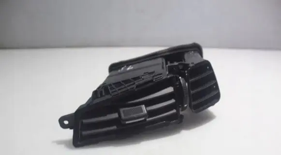 KIA Ceed Dashboard air vent grill cover trim 