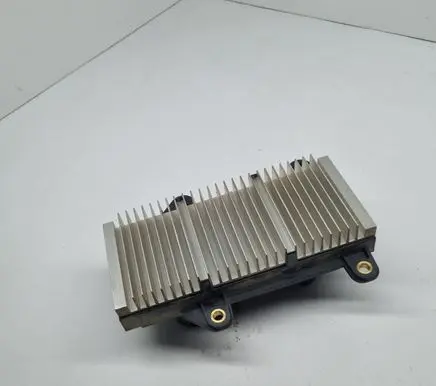 BMW 7 E65 E66 Power management control unit 6957026