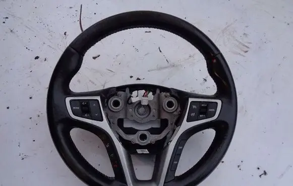 Hyundai i40 Steering wheel