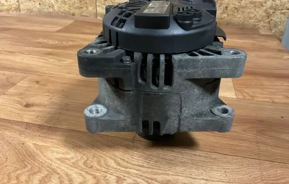Citroen C3 Generator/alternator 9646321780 2543526A