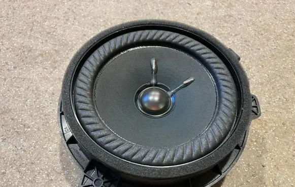 Hyundai Ioniq 5 Front door speaker 96330GI300