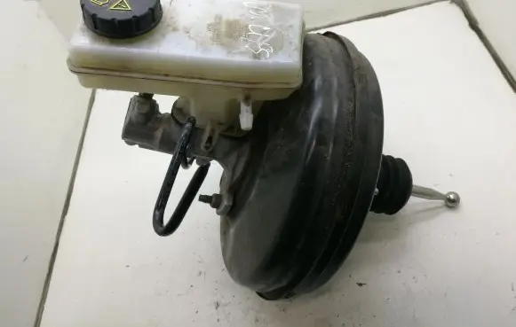 Volkswagen Up Brake booster 1S1614105B