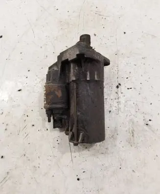 Renault Megane III Starter motor 8200836473A