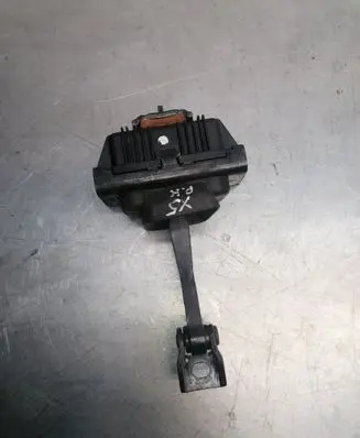 BMW X5 E70 Front door check strap stopper 7141024