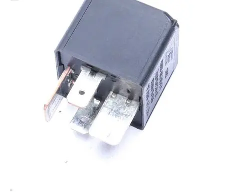 Skoda Octavia Mk1 (1U) Other relay 7m0951253a