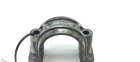 Mercedes-Benz SLK R171 Sway bar bush bracket, front A1713230940 1713230940