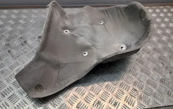 Audi A8 S8 D4 4H Exhaust heat shield 4H0825712C