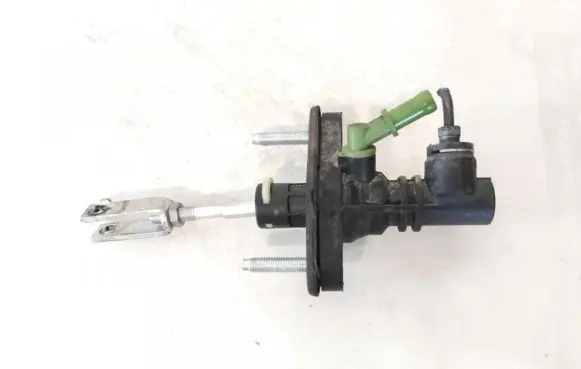 Toyota Verso Clutch master cylinder 3142002051 31420-02051