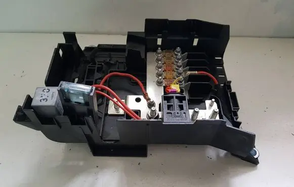 Fuse box set