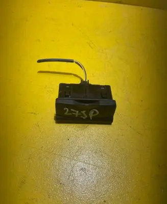 Renault Megane III AUX in-socket connector 