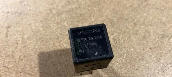 Volvo S80 Other relay 9441158