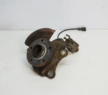 Seat Alhambra (Mk1) Front wheel hub