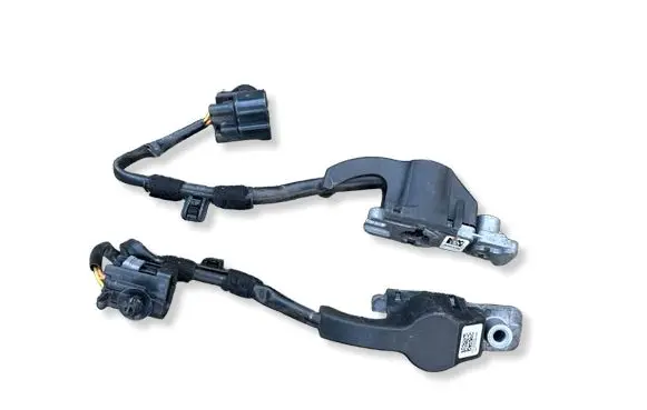 Volvo V40 Airbag deployment crash/impact sensor P31305432