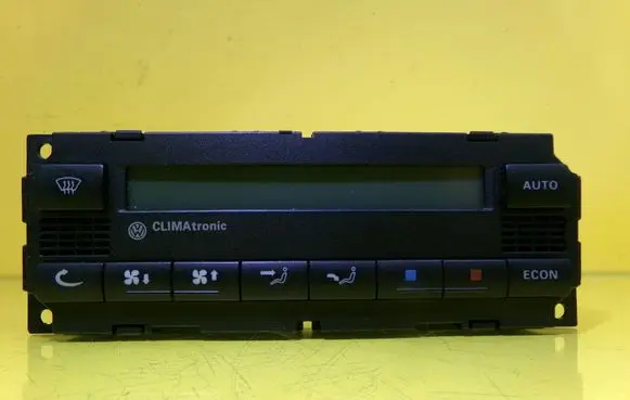 Volkswagen Golf IV Climate control unit