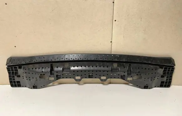 Suzuki Swift III Front bumper skid plate/under tray 7246152R0