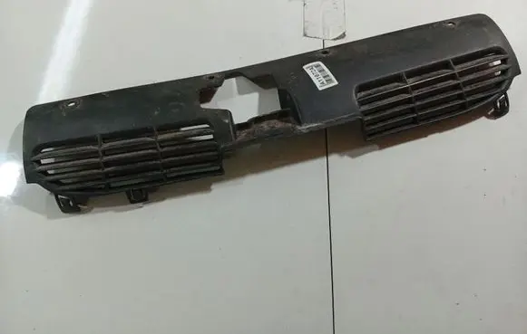 Peugeot 206 Front grill 