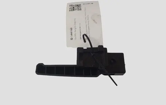Opel Insignia A Engine bonnet (hood) release handle