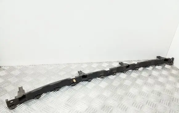 Seat Exeo (3R) Rear bumper mounting bracket 3R9807381