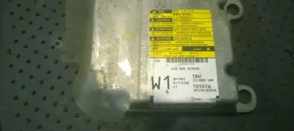 Toyota Corolla E120 E130 Airbag control unit/module 211082108 8917002510