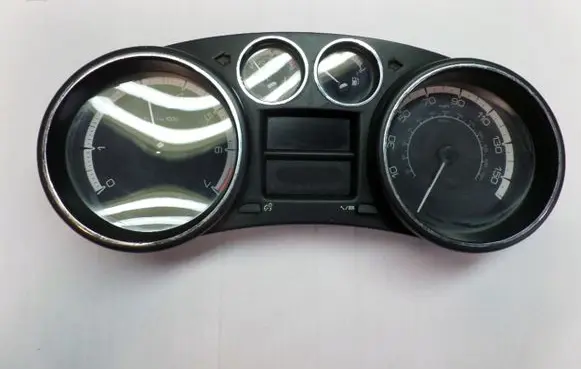 Peugeot 308 Speedometer (instrument cluster) 9674994980